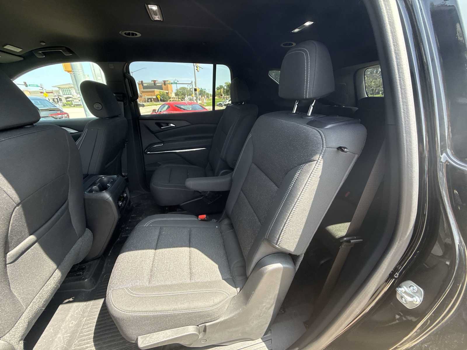 Certified 2025 Chevrolet Traverse LT w/ Driver Confidence Package AWD/4WD image 24