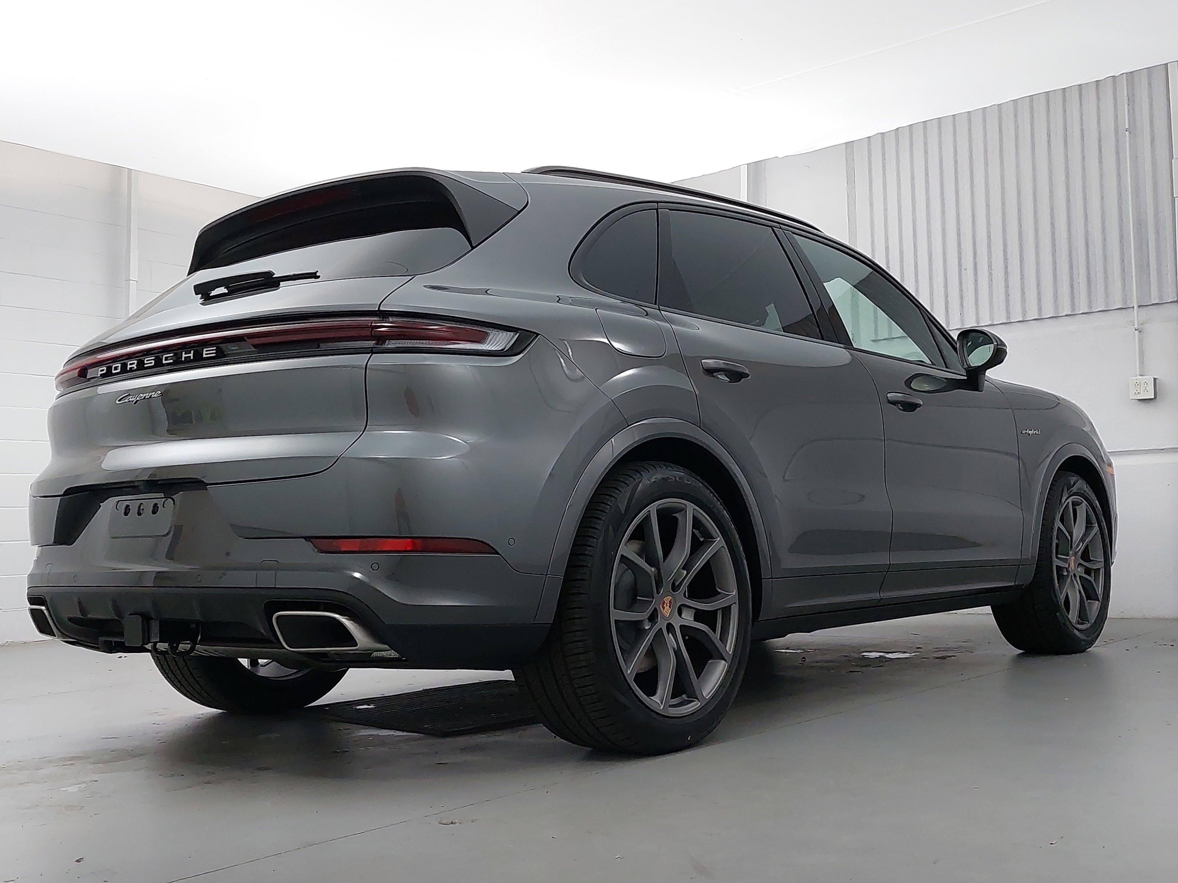 New 2026 Porsche Cayenne E-Hybrid image 7