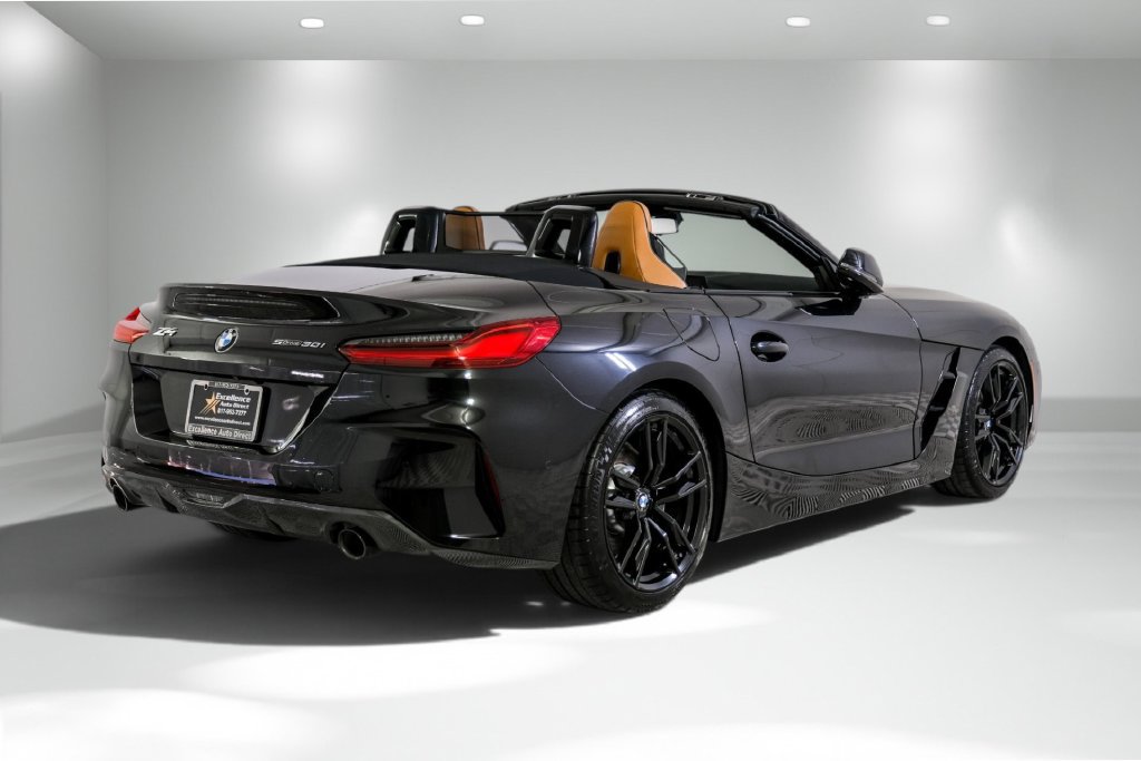 Used 2020 BMW Z4 sDrive30i w/ M Sport Package RWD image 13