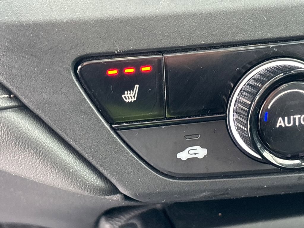 Used 2025 Honda Accord SE image 32