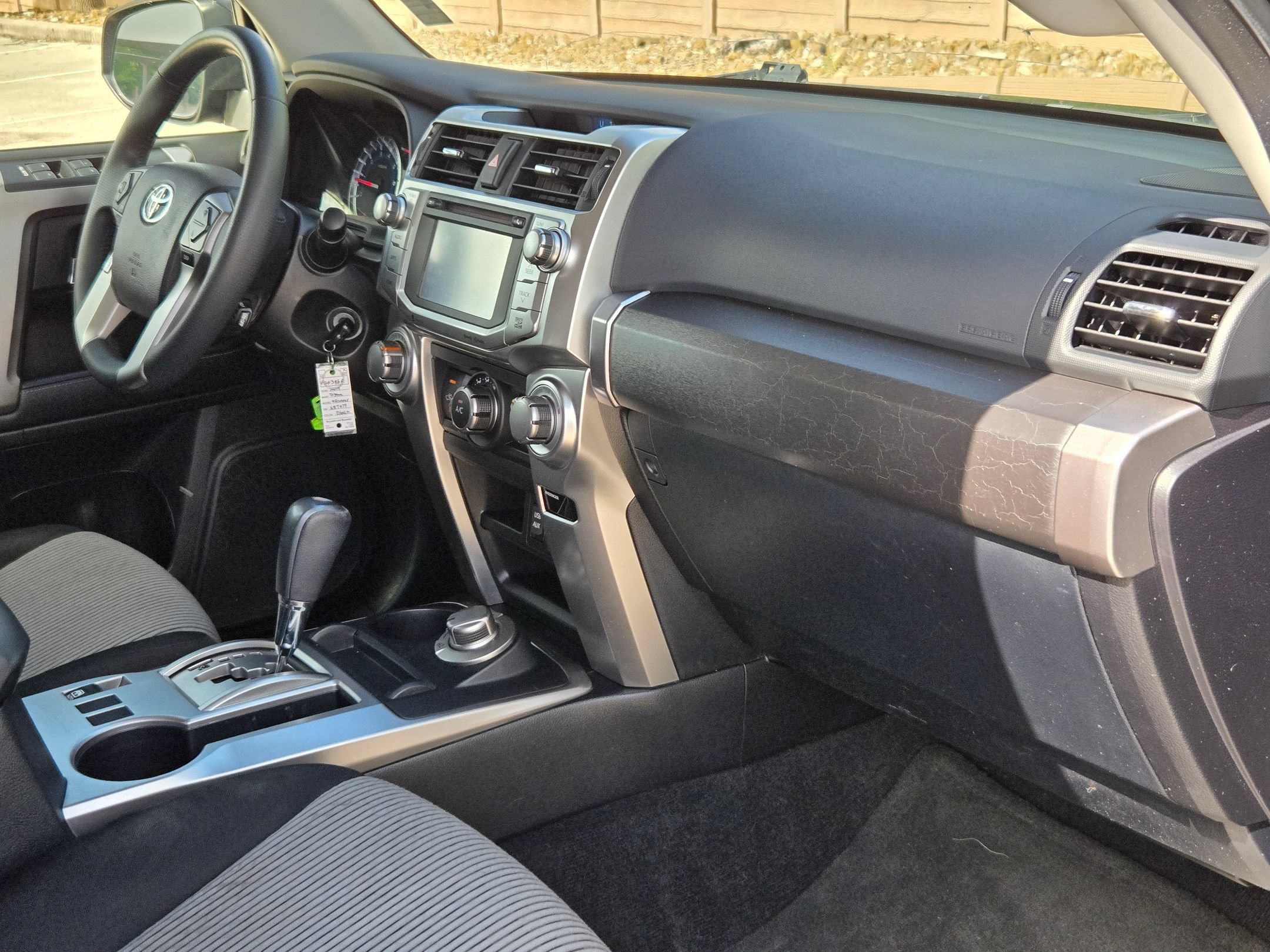 Used 2019 Toyota 4Runner SR5 AWD/4WD image 30