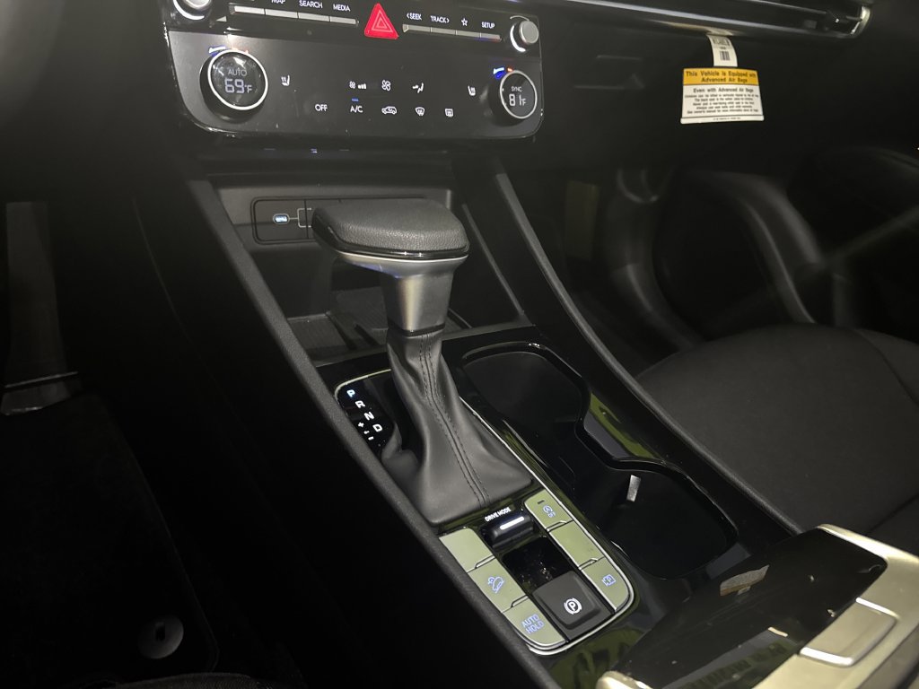 Used 2025 Hyundai Tucson SEL FWD image 30