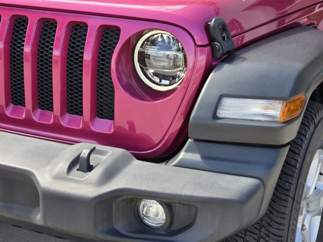 Used 2022 Jeep Wrangler Unlimited Sport image 9