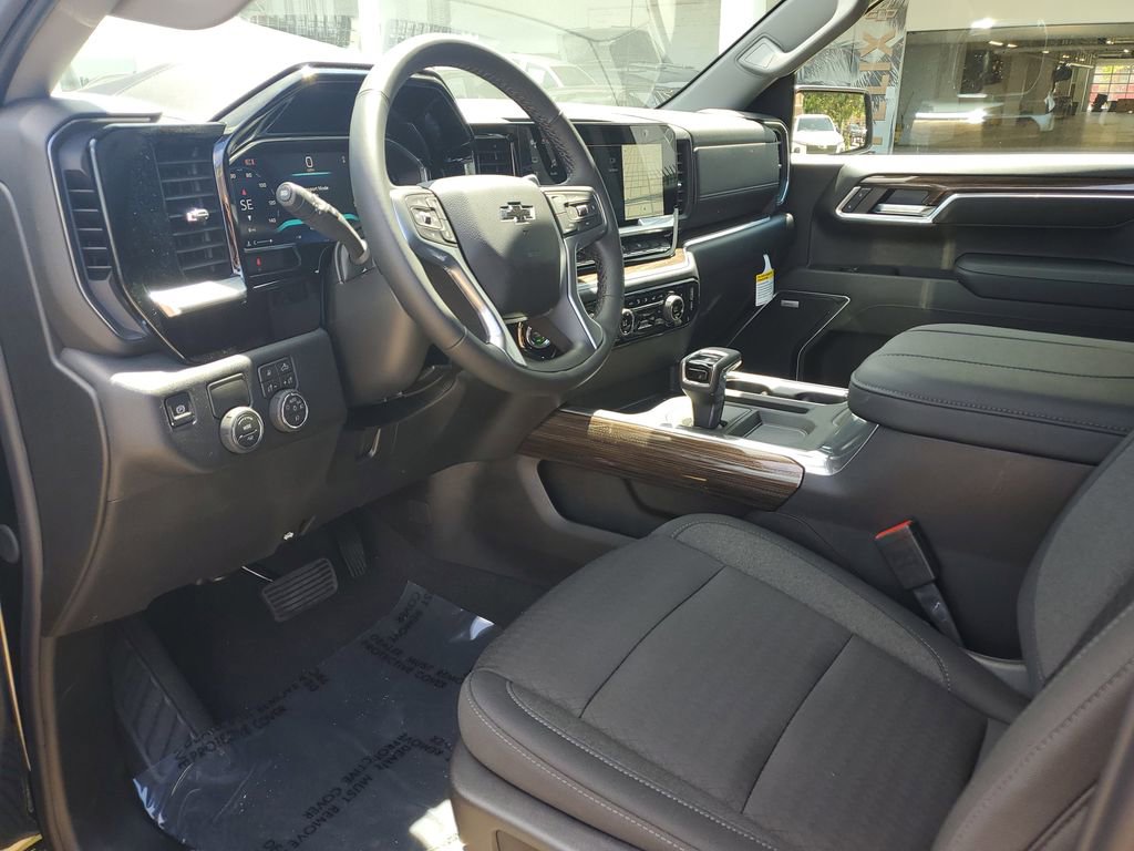 New 2026 Chevrolet Silverado 1500 RST w/ Redline Edition image 19