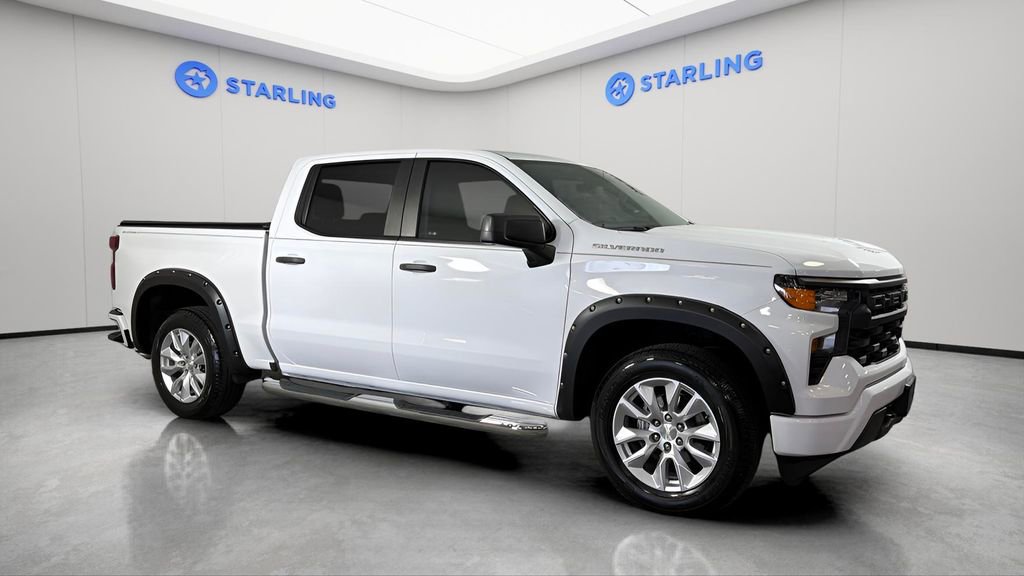 Used 2024 Chevrolet Silverado 1500 Custom RWD image 12