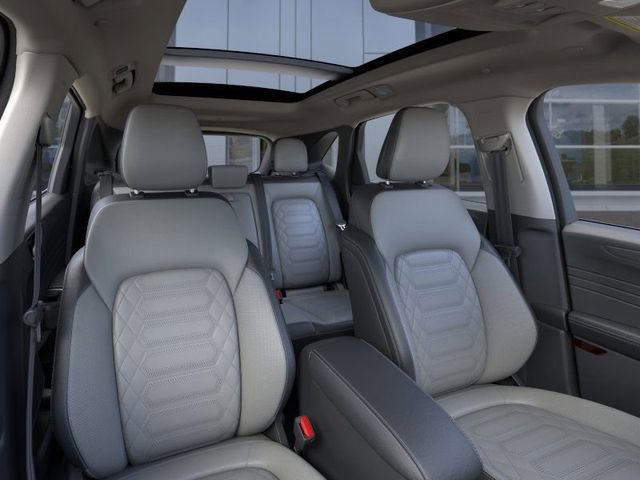 New 2024 Ford Escape SE w/ PHEV Premium Package image 10