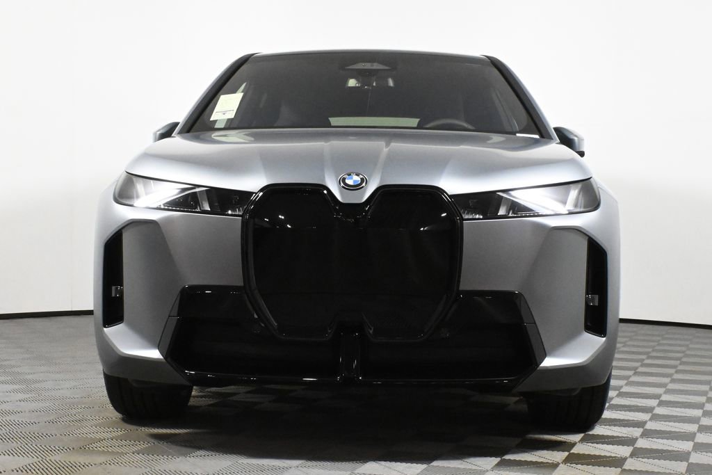 Used 2026 BMW iX xDrive45 w/ M Sport Package image 9