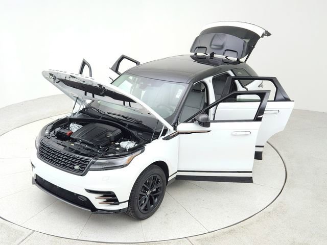 New 2025 Land Rover Range Rover Velar Dynamic SE image 15