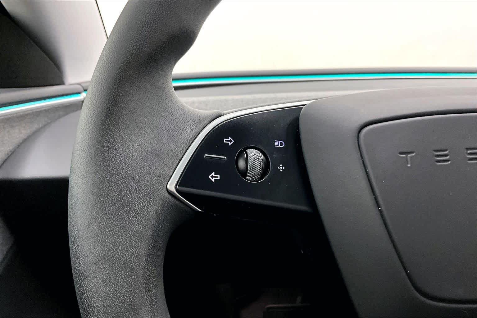 Used 2024 Tesla Model 3 Standard Range RWD image 20