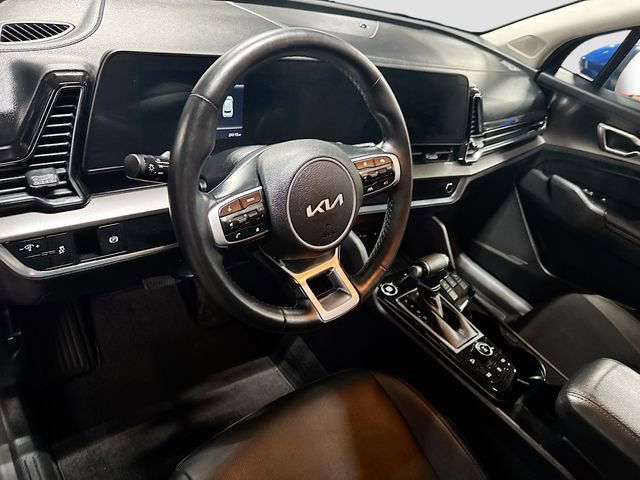 Used 2023 Kia Sportage EX image 9