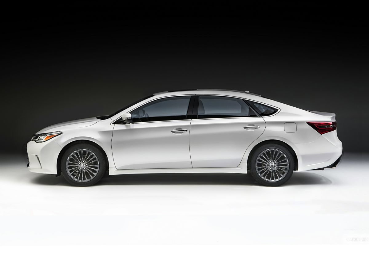 Used 2017 Toyota Avalon XLE Premium