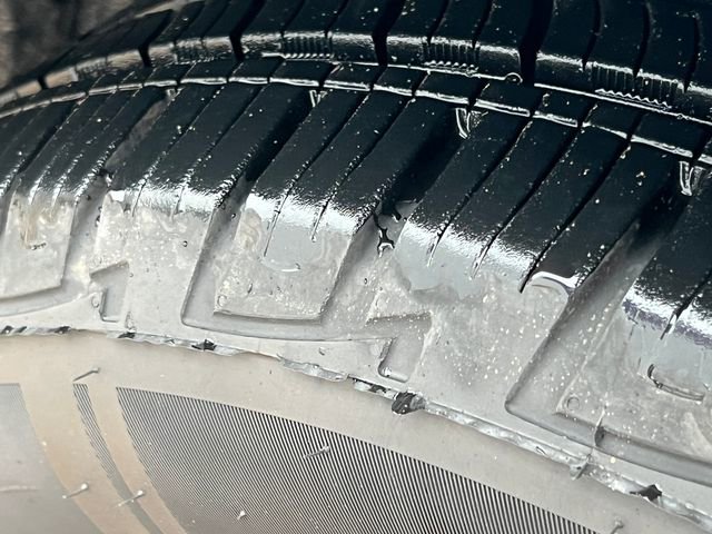 Used 2024 Subaru Ascent Premium w/ Convenience Package image 10