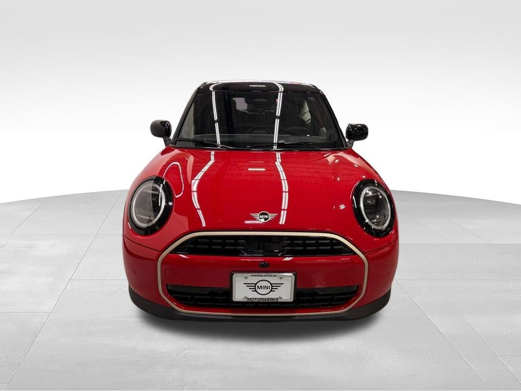 Used 2026 MINI Cooper 4-Door Hardtop FWD image 8