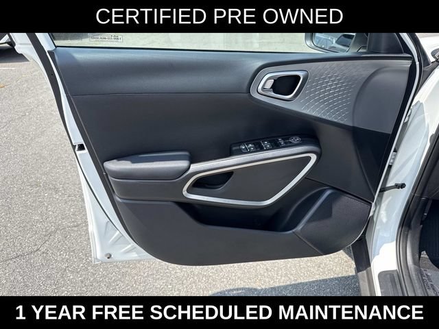 Used 2023 Kia Soul S FWD image 13