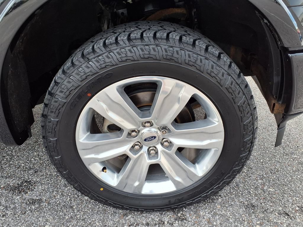 Used 2020 Ford F150 Platinum w/ Technology Package AWD/4WD image 9