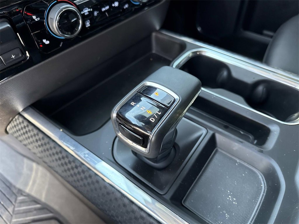 Used 2024 Chevrolet Silverado 1500 LT Trail Boss w/ LT Trail Boss Premium Package image 22