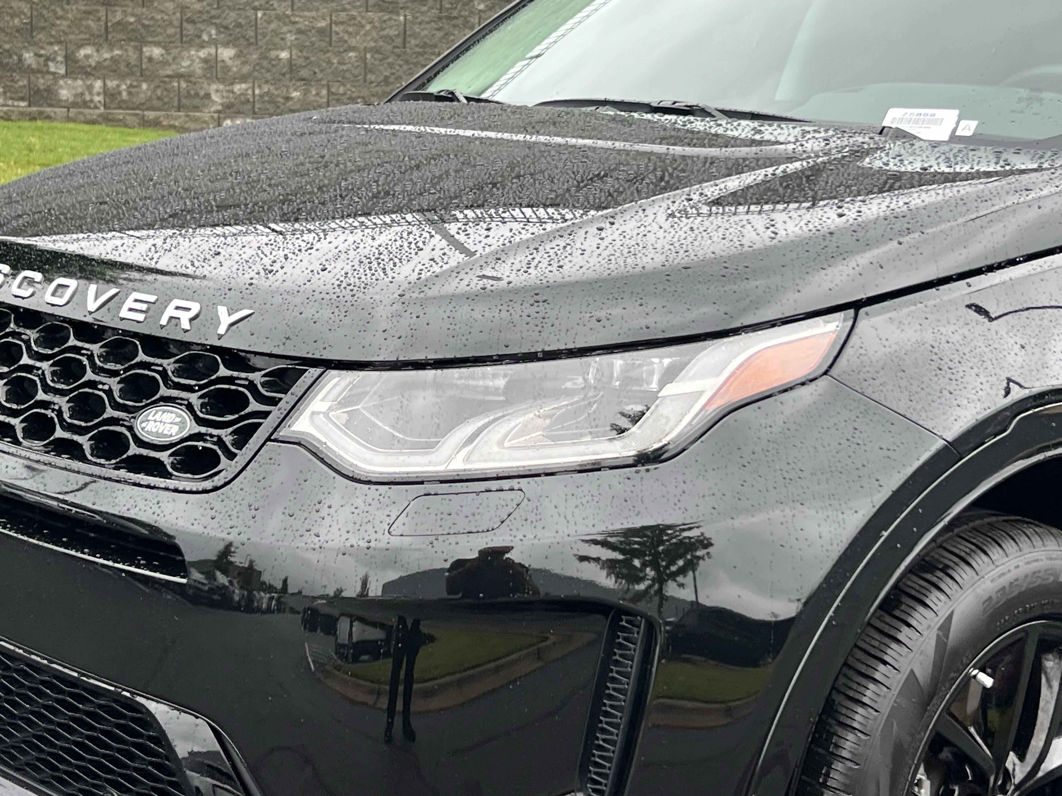 Certified 2025 Land Rover Discovery Sport S AWD/4WD image 12