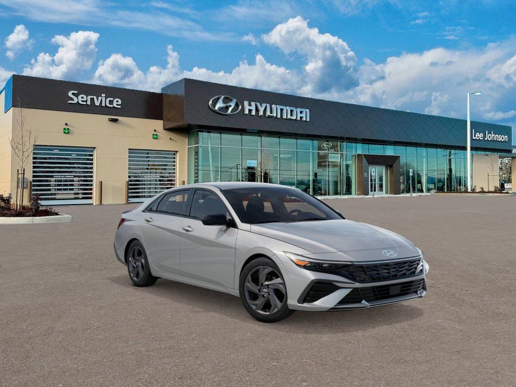 New 2026 Hyundai Elantra Sport image 2