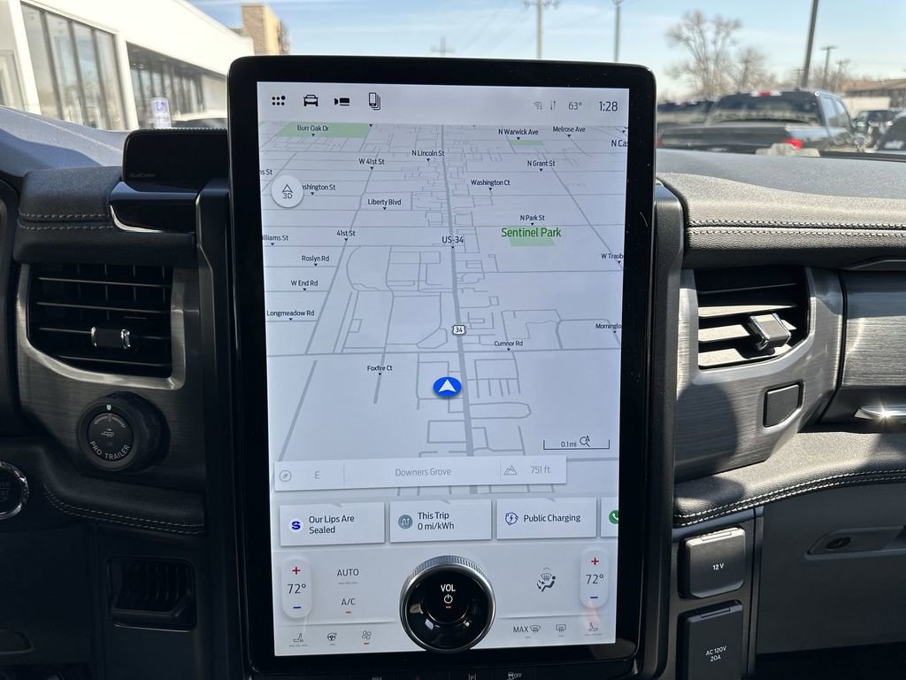 Used 2025 Ford F150 Lightning Flash image 20