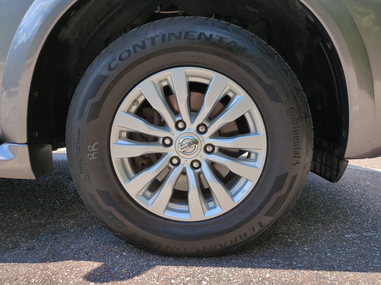 Used 2018 Nissan Armada SV w/ Driver Package RWD image 11