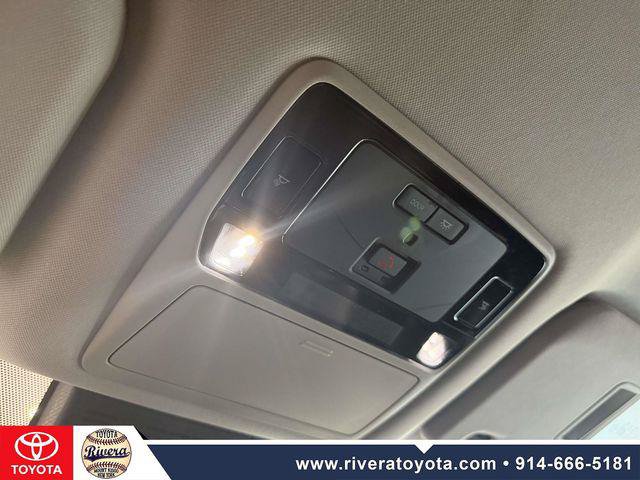 Certified 2024 Toyota Grand Highlander AWD image 26