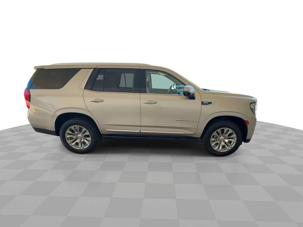 Certified 2021 GMC Yukon Denali w/ Denali Premium Package AWD/4WD image 9