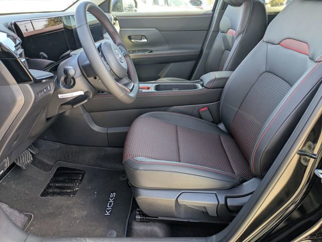 New 2026 Nissan Kicks SR FWD image 14