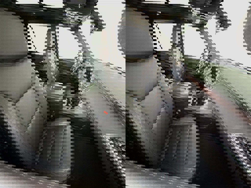 Certified 2021 Chevrolet Tahoe Z71 w/ Z71 Signature Package image 24