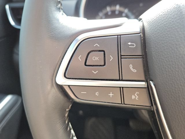 Used 2021 Toyota Highlander XSE AWD/4WD image 24
