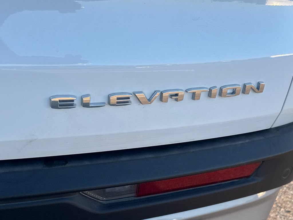New 2026 GMC Acadia Elevation w/ Elevation Premium Package FWD image 6