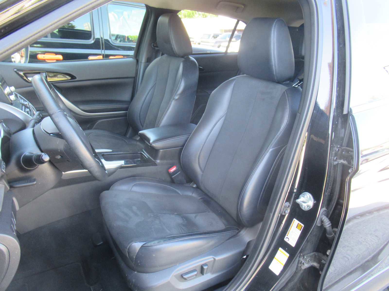 Used 2024 Mitsubishi Eclipse Cross SE image 19