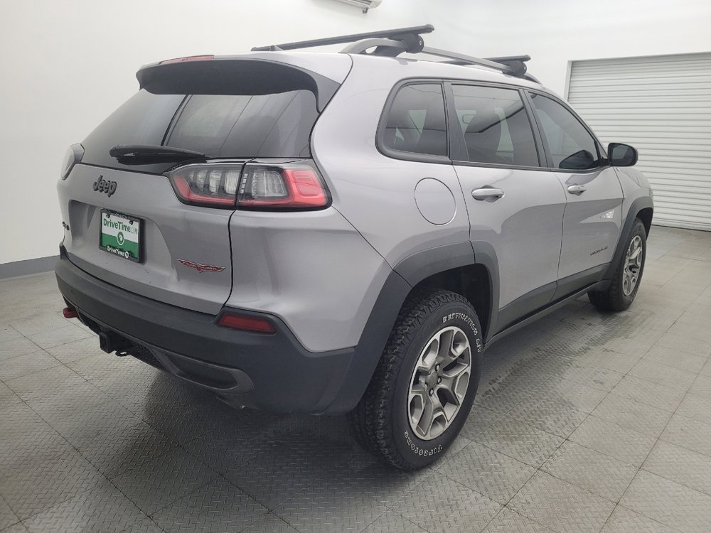 Used 2020 Jeep Cherokee Trailhawk image 9