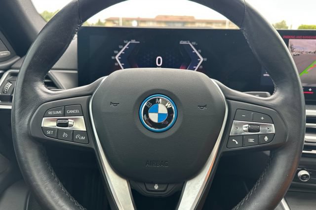 Used 2023 BMW i4 eDrive35 w/ Premium Package RWD image 26