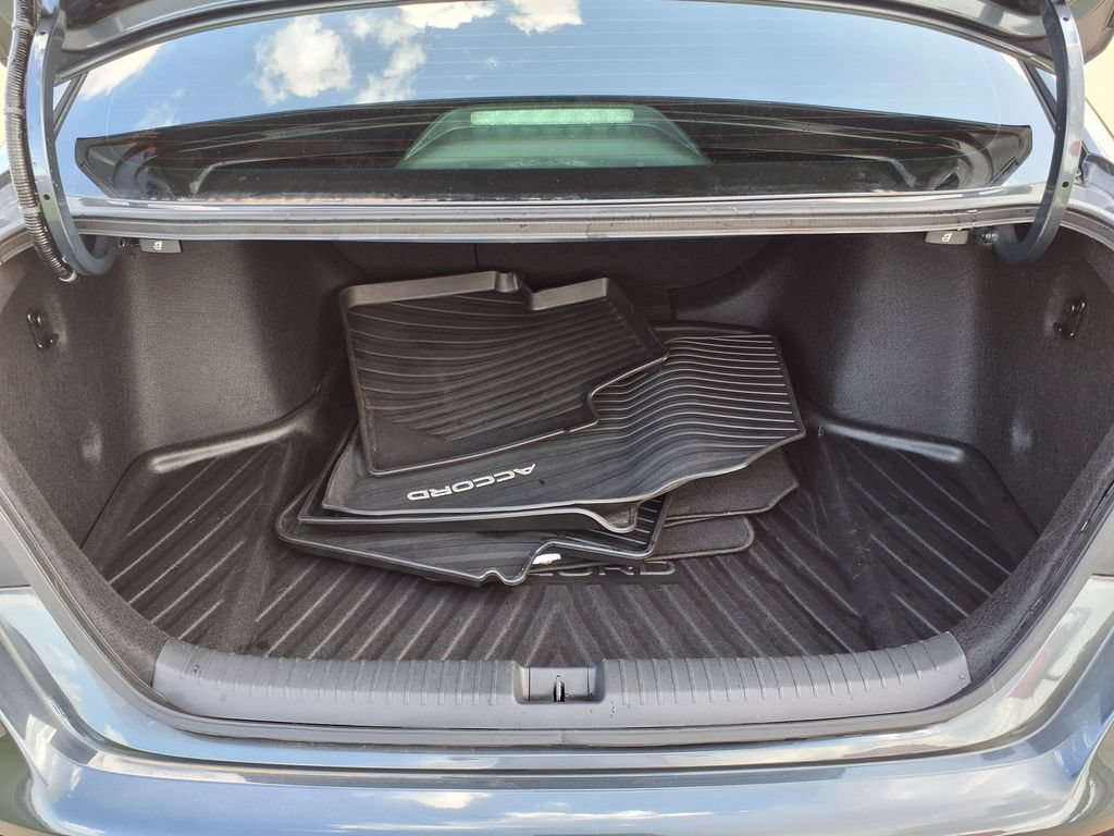 Used 2023 Honda Accord EX image 11