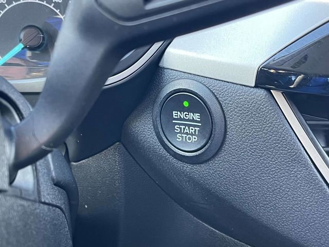 Used 2022 Ford Escape SE w/ Convenience Package image 32