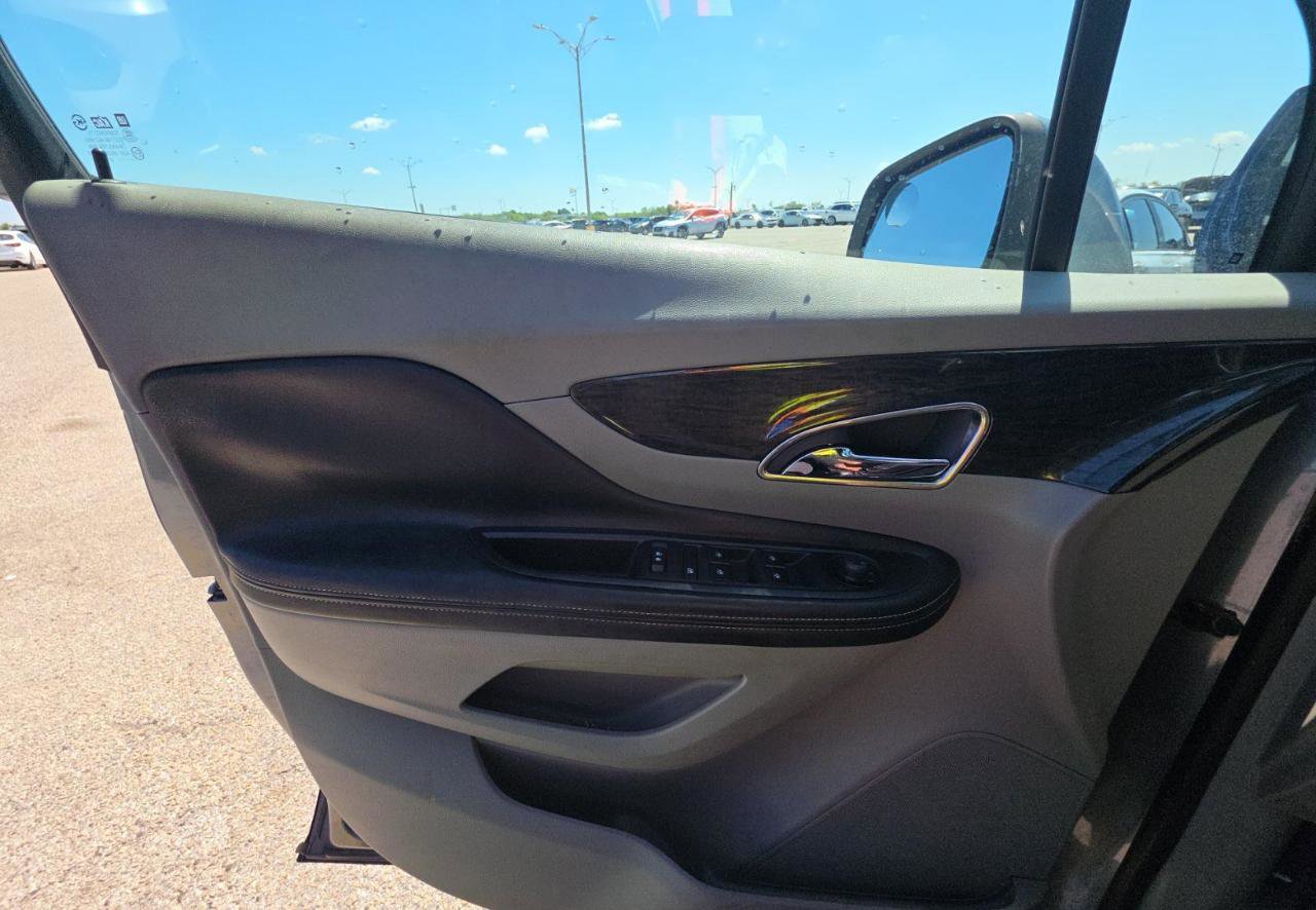 Used 2013 Buick Encore Leather FWD image 11