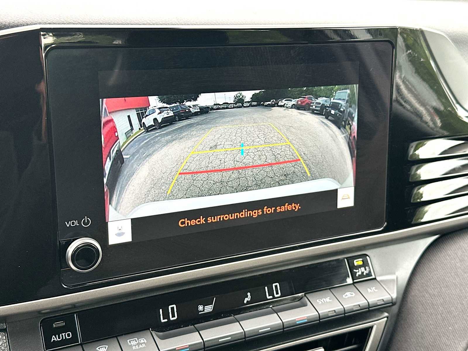 Used 2025 Toyota Camry LE image 20