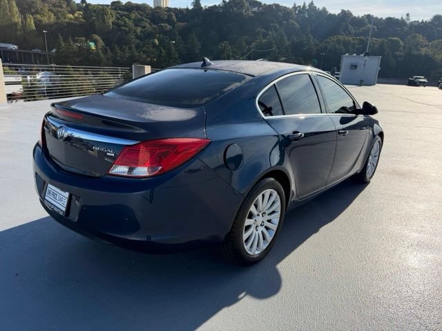 Used 2011 Buick Regal CXL w/ RL5 Preferred Equipment Group FWD image 3