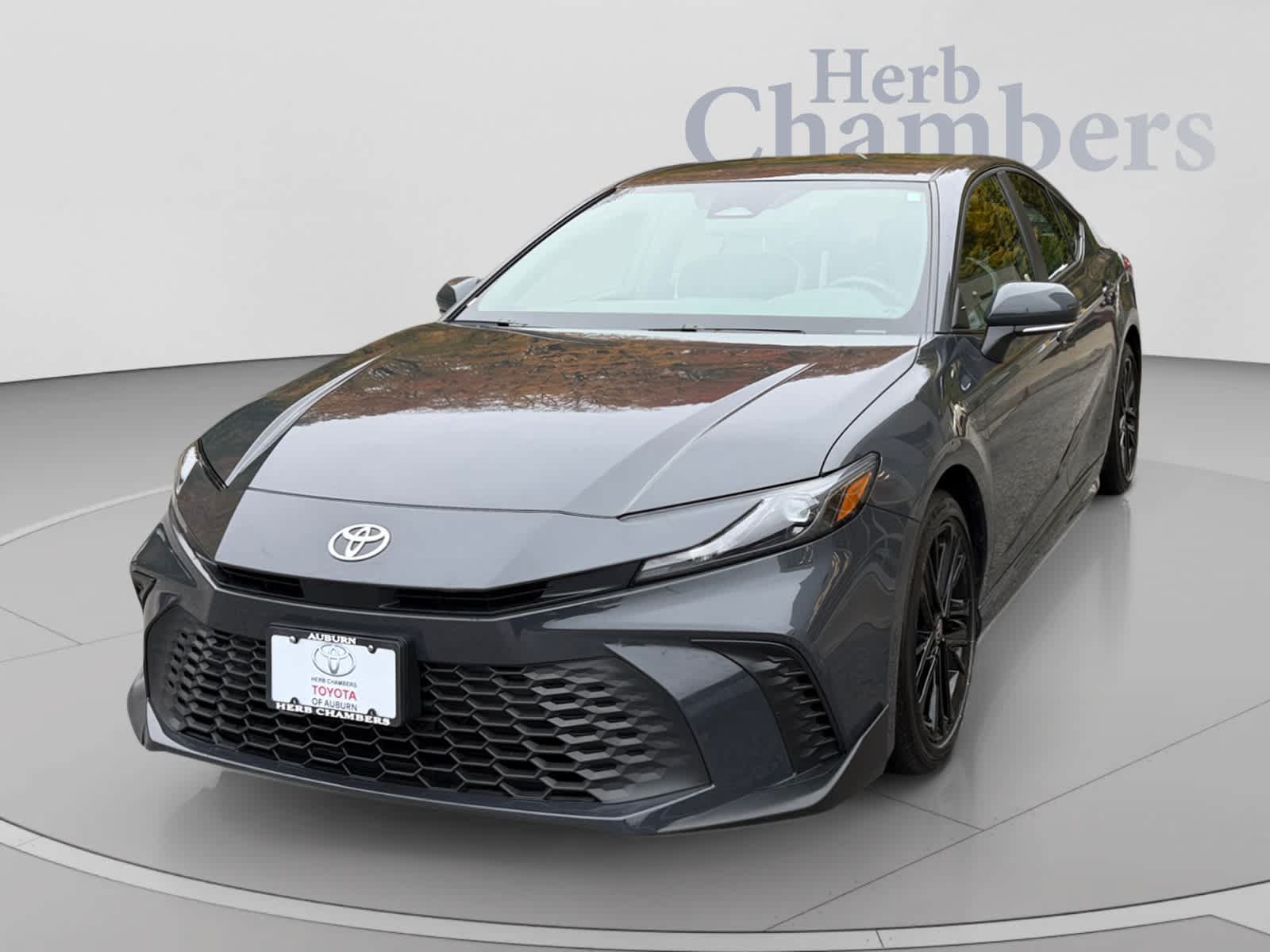 Used 2026 Toyota Camry SE FWD image 10