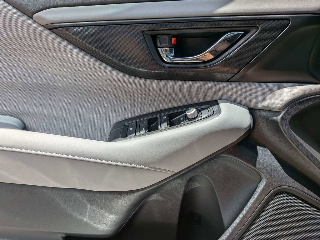 Certified 2025 Subaru Legacy Premium AWD/4WD image 28