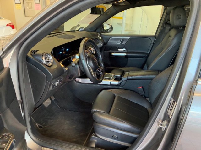 Used 2021 Mercedes-Benz GLB 250 image 21