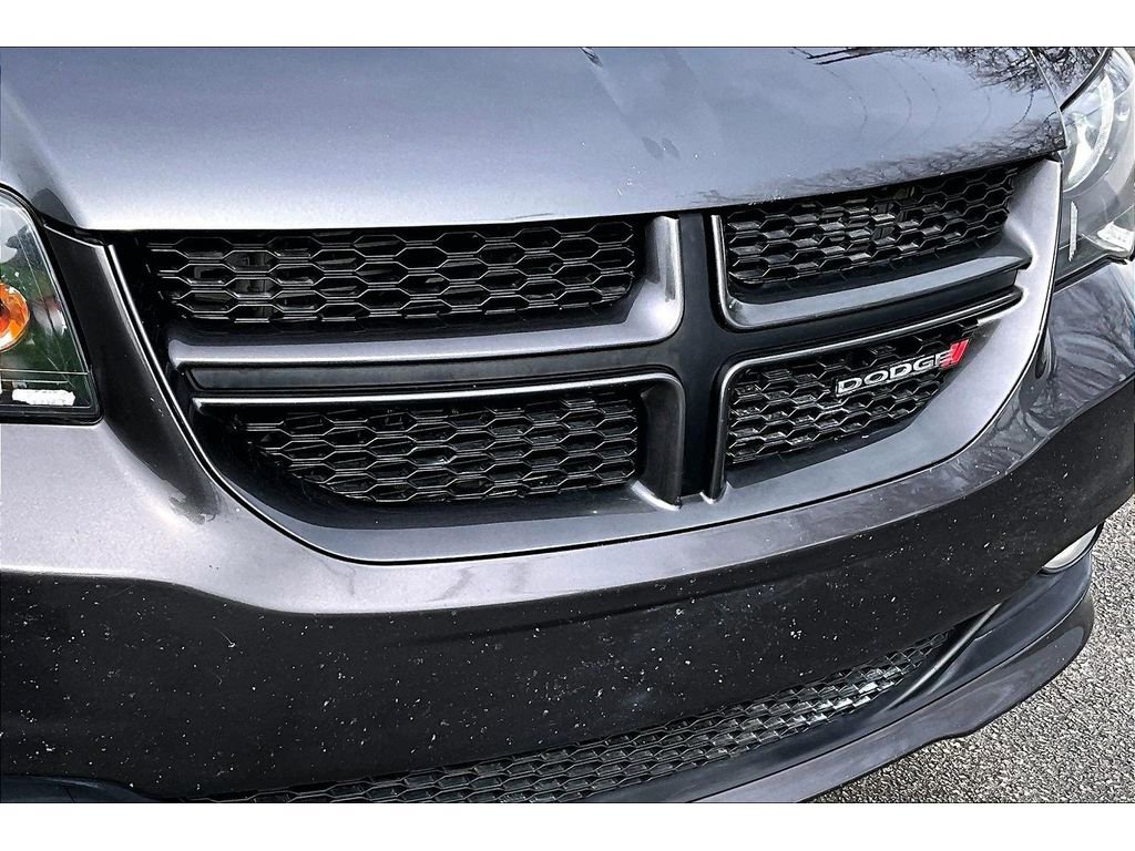 Used 2018 Dodge Grand Caravan GT FWD image 34