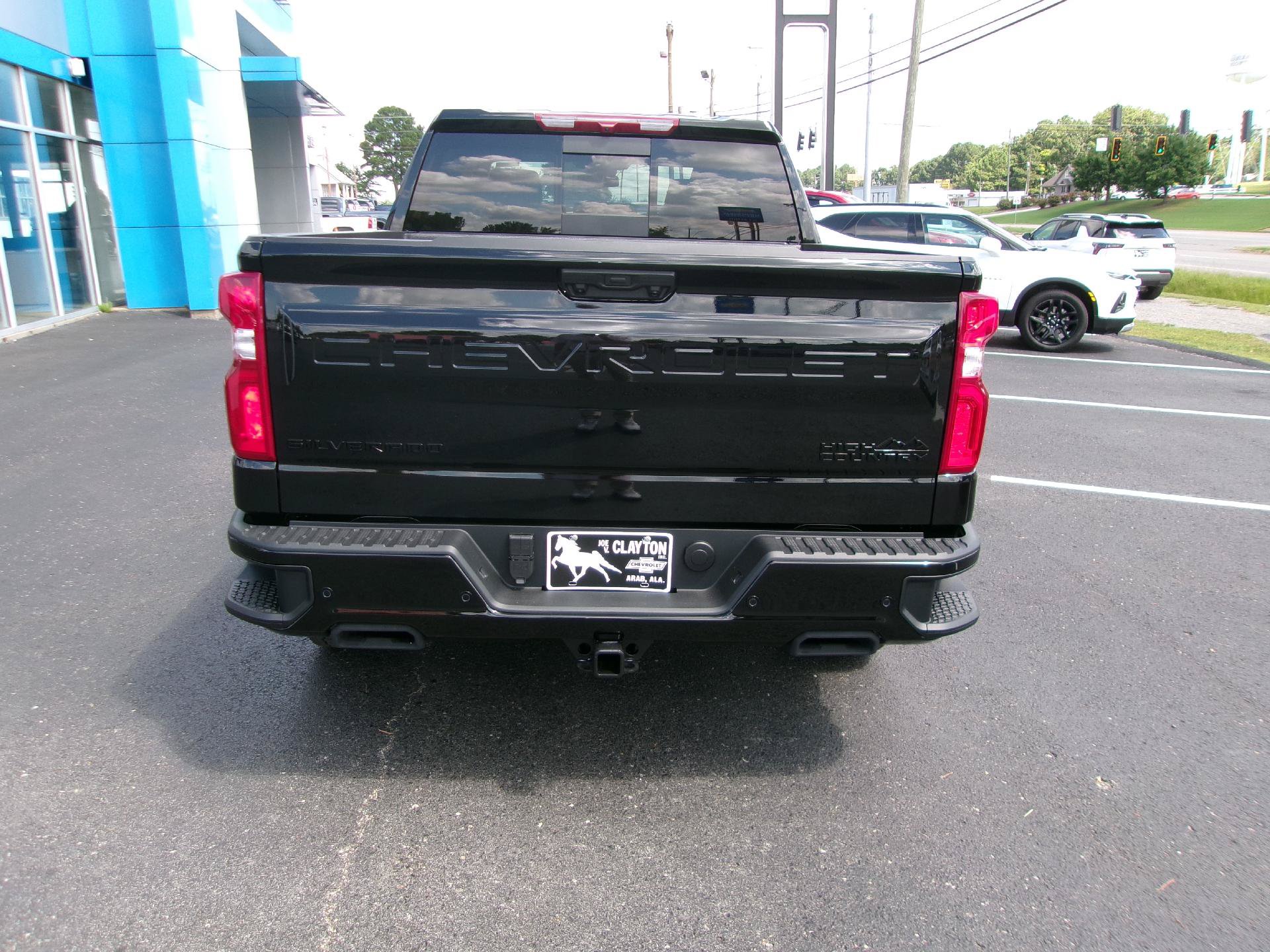 New 2026 Chevrolet Silverado 1500 High Country w/ Midnight Edition AWD/4WD image 5