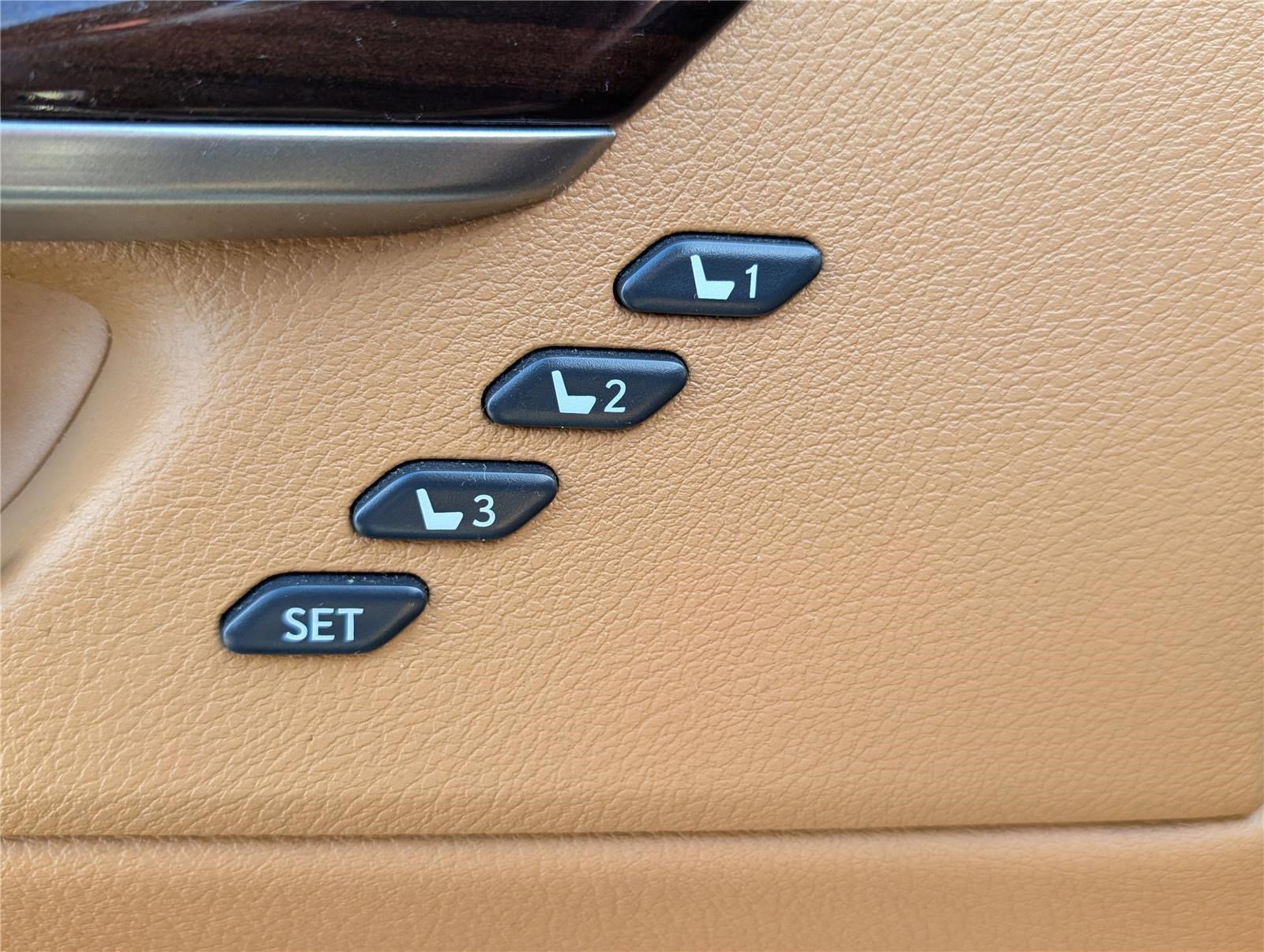 Used 2018 Lexus ES 350 w/ Navigation System Package image 18