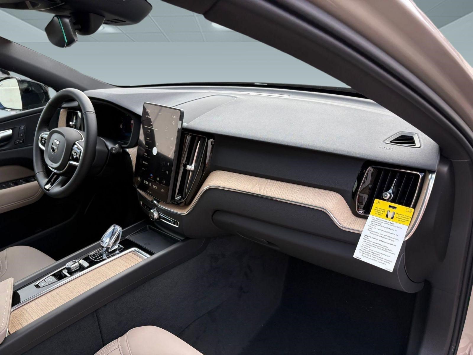 Certified 2026 Volvo XC60 B5 Plus w/ Climate Package AWD/4WD image 28