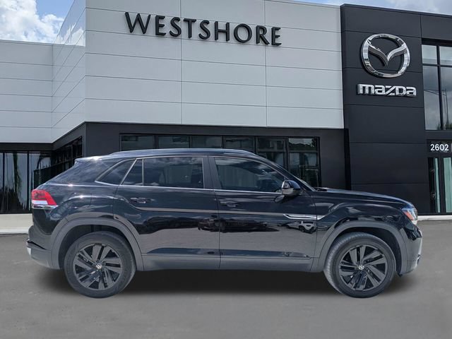 Used 2021 Volkswagen Atlas Cross Sport SE FWD image 3