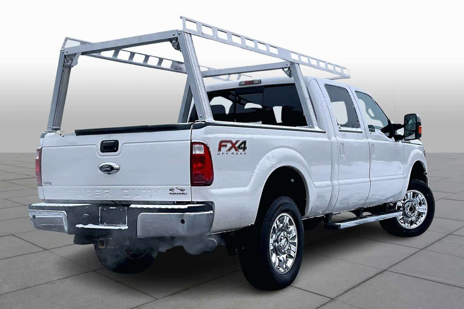 Used 2016 Ford F250 Lariat w/ Lariat Ultimate Package image 12