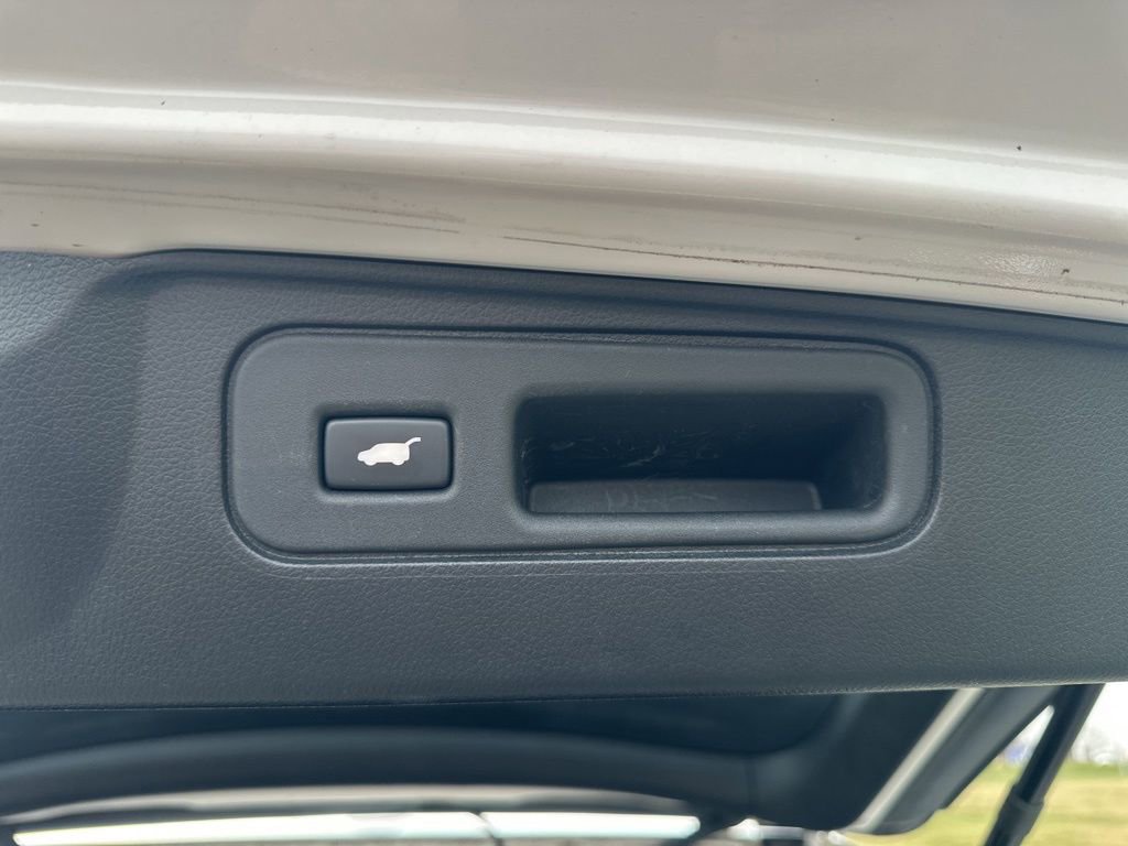 Used 2023 Honda Passport EX-L image 11