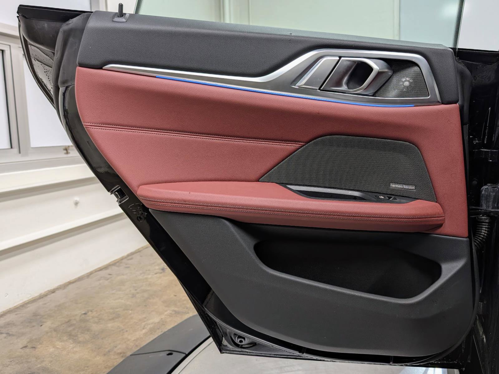 Used 2023 BMW i4 eDrive40 w/ M Sport Package image 17