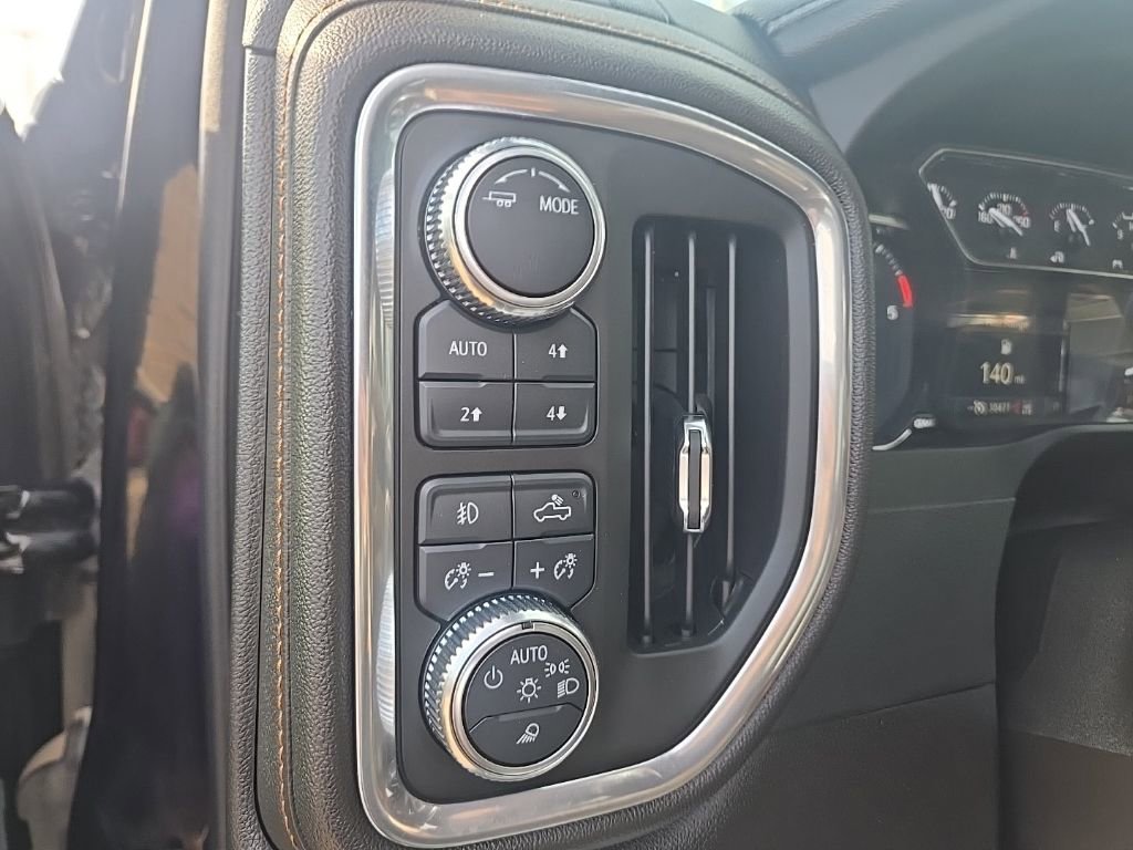 Used 2022 GMC Sierra 2500 AT4 w/ Gooseneck/5TH Wheel Package image 15